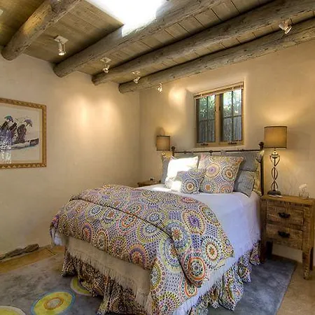 Eastside Compound Holiday home *